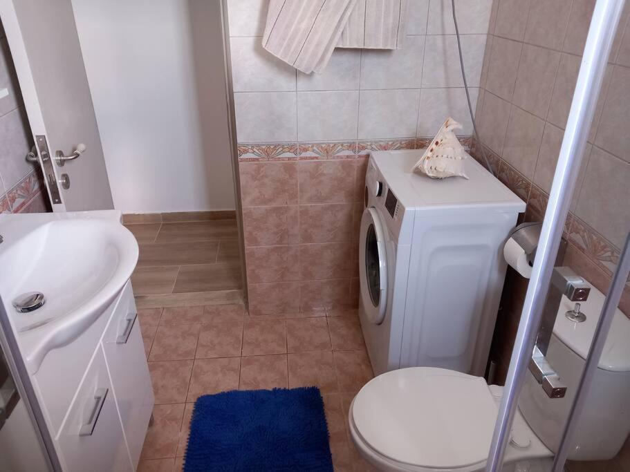 Annissa Appartment Karpathos Exteriör bild
